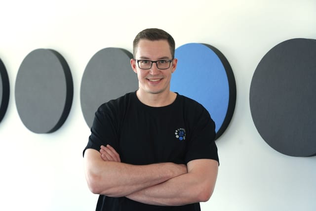 Sebastian Zwicker — Consulting & Sales